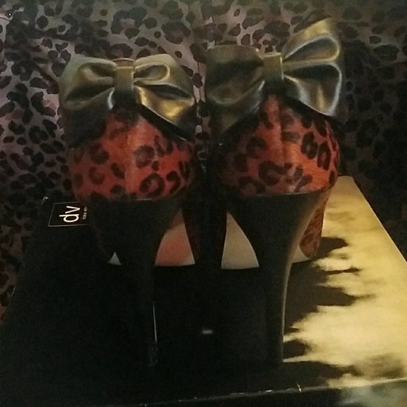 Leopard print pump - Picture 4 of 4